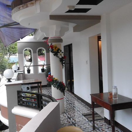 Vali-Joe Travel Lodge El Nido Extérieur photo